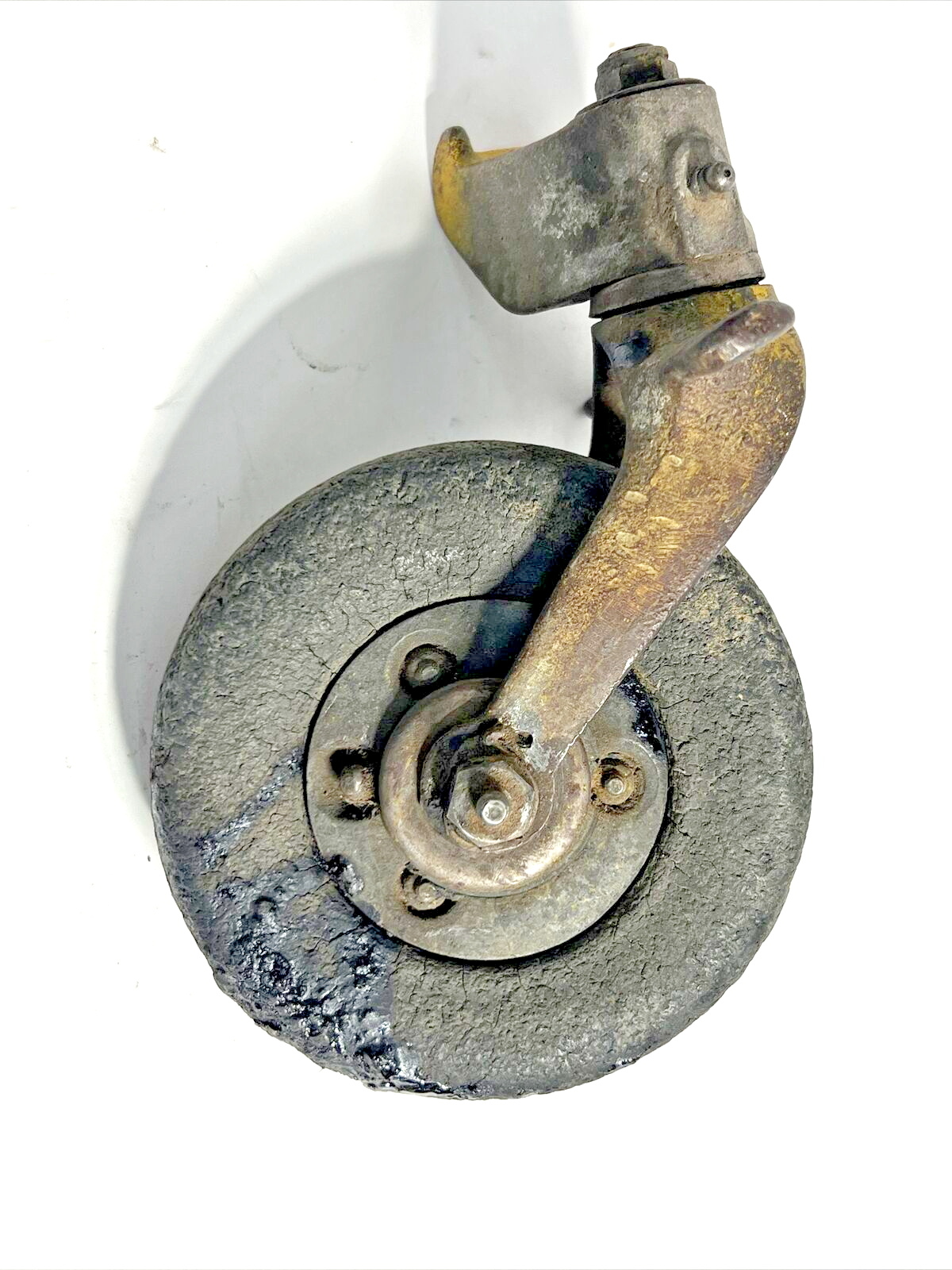 Scott Tailwheel. 324B Now Model 2000 Airplane Parts and Service