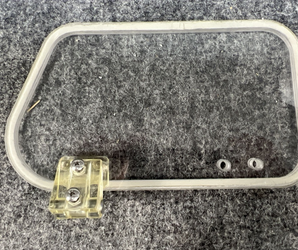 Beechcraft Storm Window 169–14200037–23.