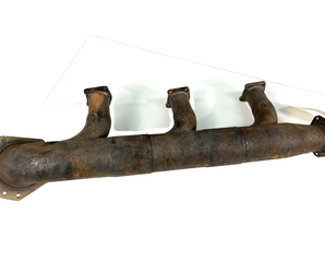 K5155156–207 CESSNA 421 A/B Exhaust  Right Hand Outboard Riser Assembly