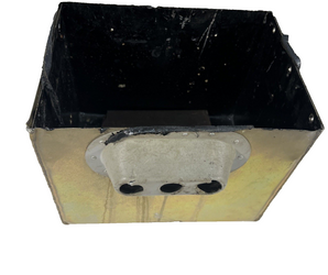 BEECHCRAFT 95-B55 | FUSELAGE BATTERY BOX WITH LID