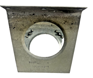 Cessna 5326012-4 Mount Fuel Qty Signal Conditioner