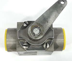 Beechcraft King Air Valve HE756  50-389022-1