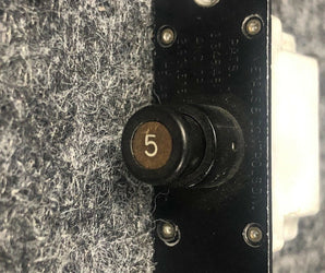 Klixon 5 amp circuit breaker  7271-3-5