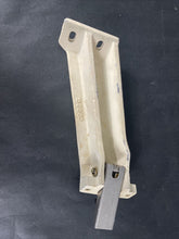 Load image into Gallery viewer, Aircraft Strut Lower Latch 6208-7
