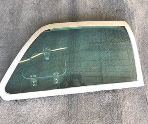 Cessna 310 Glass Pilot Window  0811202-7 or  0811202-200