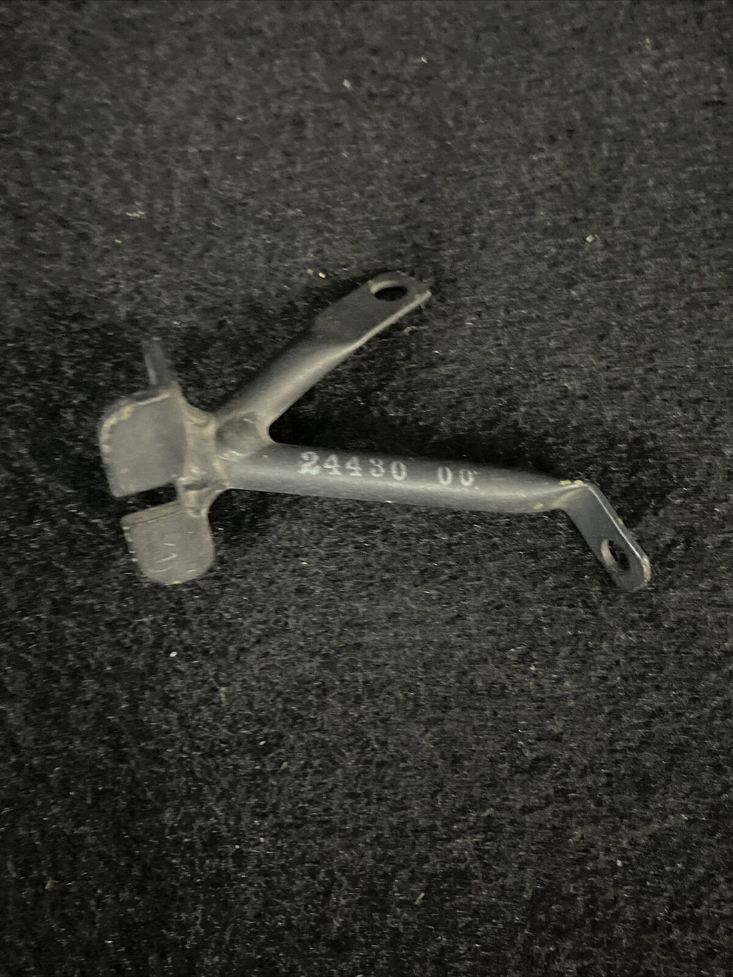 Piper 24430-000 Bracket