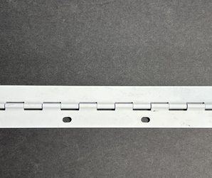 0523816-1 Cessna 172S Aileron Hinge