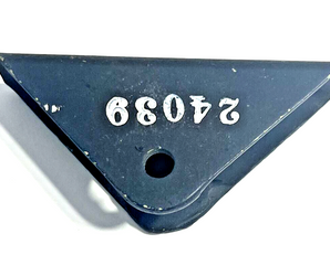 Piper 24039-000 Bracket