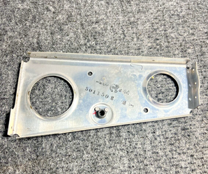 Cessna 5011502-5 Bracket