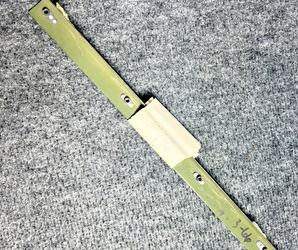 5013109-9 Cessna Support Shelf