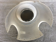 Load image into Gallery viewer, McCauley Propeller Spinner C-3532--5
