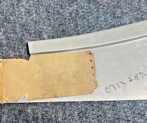 0713287-6 Cessna Retainer Skin 182 LH New # 0713334-7