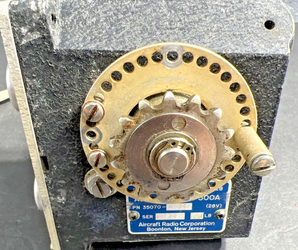 Cessna Actuator PA-500A PN  35070-0228 with Connector