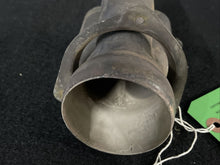 Load image into Gallery viewer, 20153-001 CIRRUS SR 22 DUAL MUFFLER EXHAUST COLLECTOR
