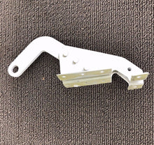 Load image into Gallery viewer, Cessna R182 LH Rear Nose Gear Door Hinge Bracket Assembly  2213107-1
