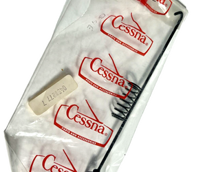 Cessna  0450277-7 (0450277-207) Fastener