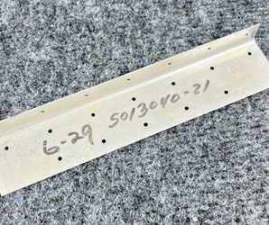 5013040-21 Cessna Angle