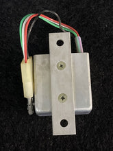 Load image into Gallery viewer, 9910226-1 or  B-00328-1 Cessna  Lamar Low Voltage Monitor (Volts: 28)
