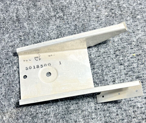 5013500-1 Cessna Bracket
